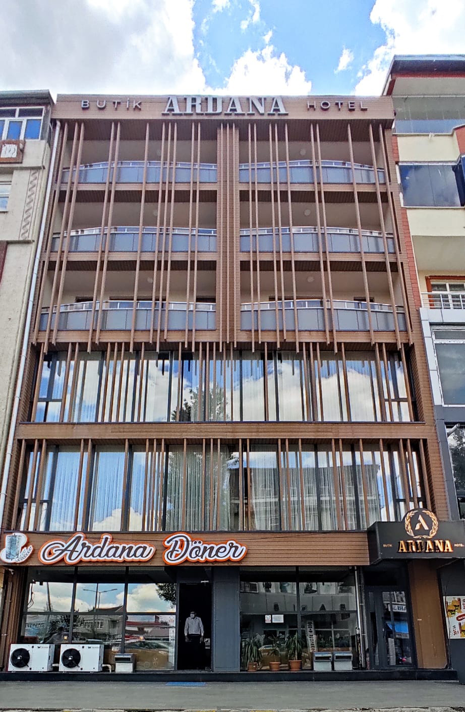 Butik Ardana Hotel kır düğünü mekanı — Merkez